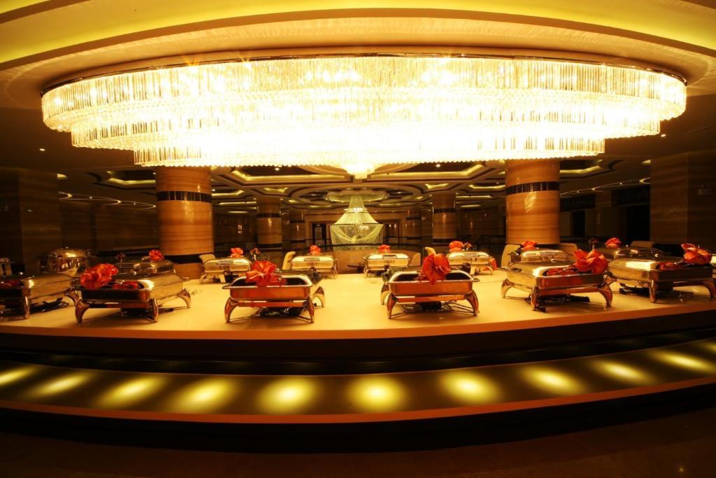 Xiongzhao Grand Hotel Weishan Đại Lý Ngoại thất bức ảnh