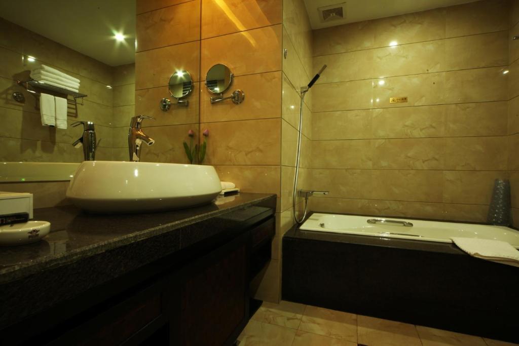 Xiongzhao Grand Hotel Weishan Đại Lý Phòng bức ảnh